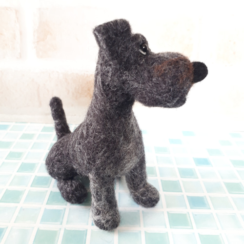 ミニチュアシュナウザー黒 羊毛フェルト manahata 通販 15961531