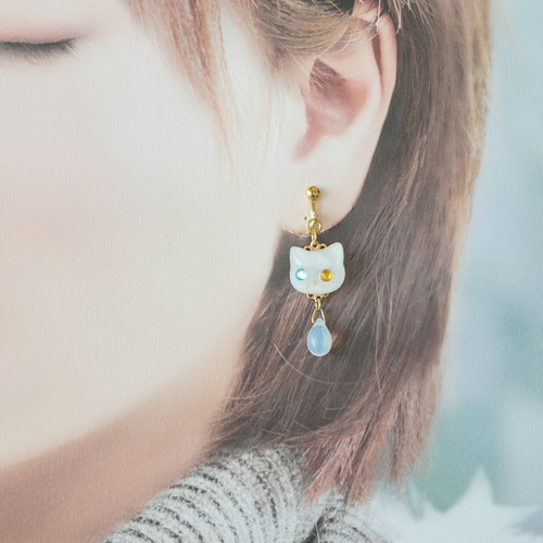 mofusand ゆらゆらピアス(しっぽゆれ茶白) | mofusandもふもふ