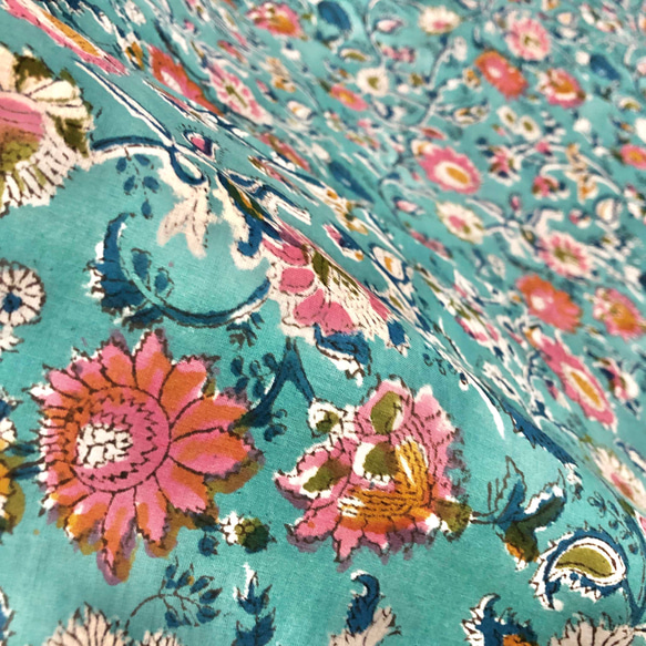 [50cm單位]藍綠色粉紅色花朵印度手工塊印花布料紡織棉 第5張的照片