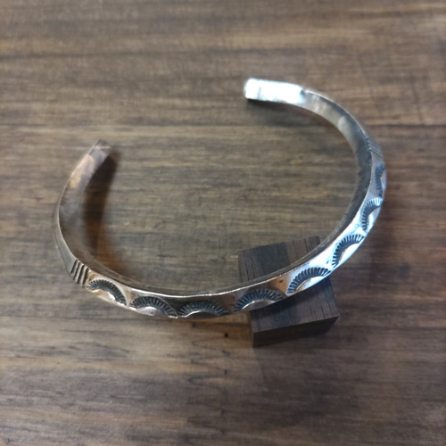 シルバー950バングル IBUQUI イブキ シルバー バングル IBUQUI