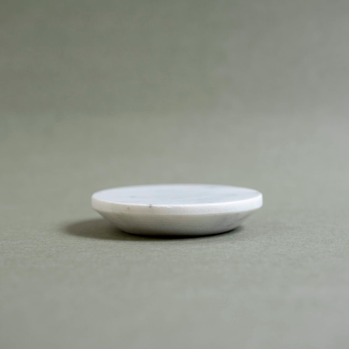 小皿【白大理石】 小皿 INASE-home- 通販 15962670｜Creema(クリーマ
