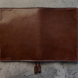 【手縫】チョコ本革B6手帳カバー（角飾り）2本しおり付（バタフライストッパー） 10枚目の画像