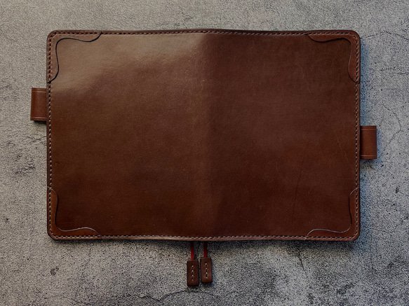 【手縫】チョコ本革B6手帳カバー（角飾り）2本しおり付（バタフライストッパー） 10枚目の画像