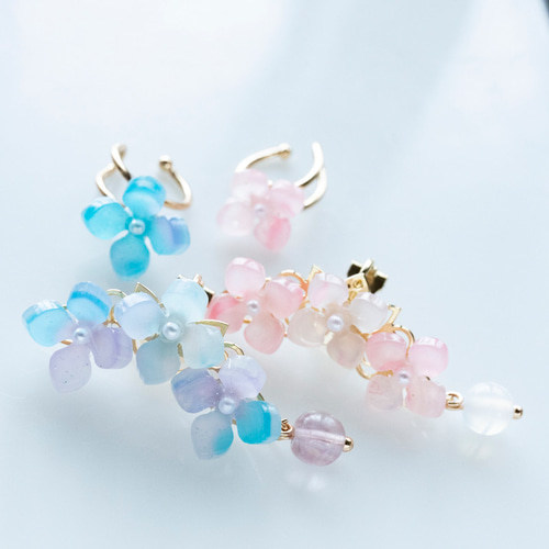 2点セット 紫陽花のイヤーカフ あじさい 青紫ORピンク