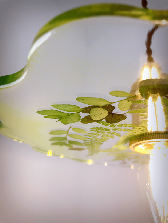 【植物のある暮らし】グリーンのランプシェード　Ｅ２６ 4枚目の画像
