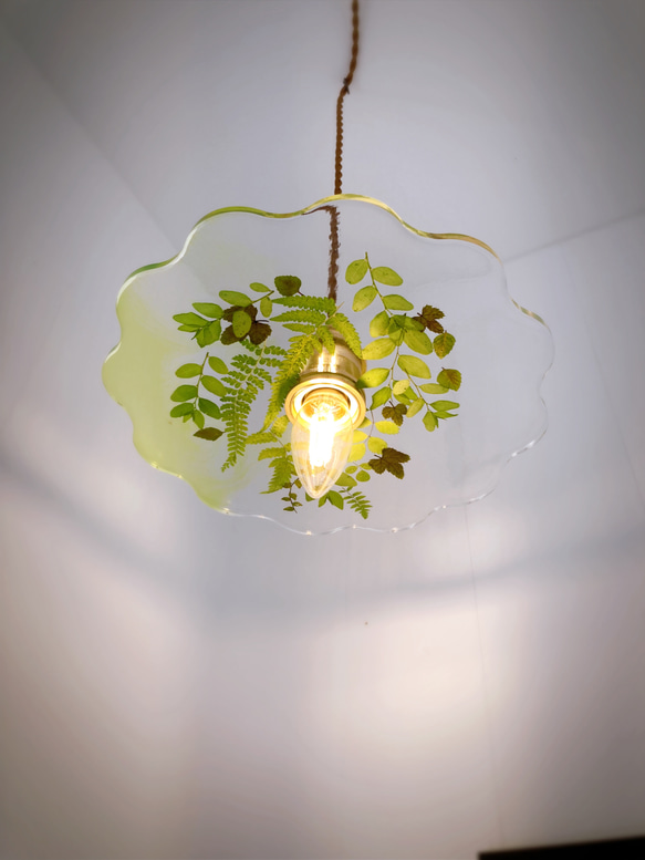 【植物のある暮らし】グリーンのランプシェード　Ｅ２６ 3枚目の画像