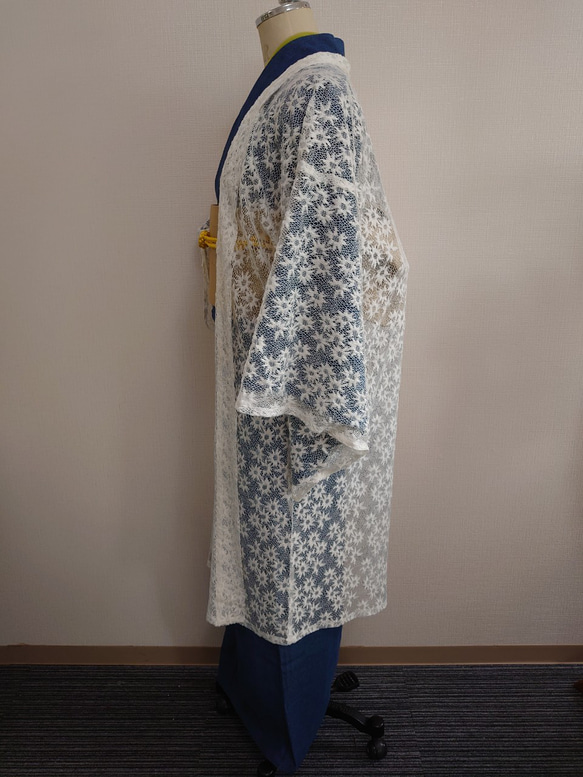 １点物　適度な透け感と立体感のある柄が魅力のオーダードレスに使用するオフ白の高級日本製レースで作製した長羽織 2枚目の画像