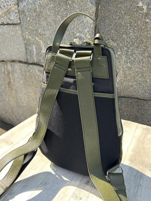 <50％OFFSALE>【カードケース付き カラフルビーンズリュックR 】レザーリュック（本革）GREEN 9枚目の画像