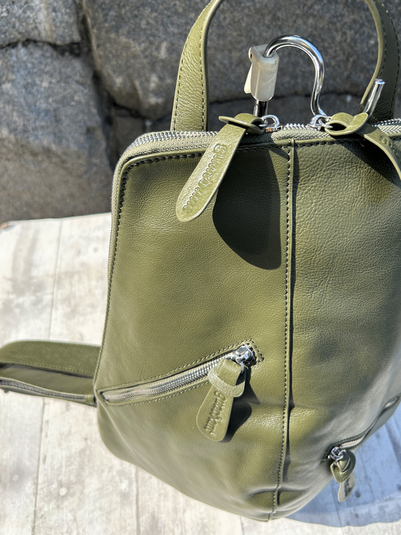 <50％OFFSALE>【カードケース付き カラフルビーンズリュックR 】レザーリュック（本革）GREEN 12枚目の画像