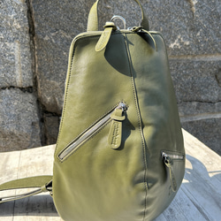 <50％OFFSALE>【カードケース付き カラフルビーンズリュックR 】レザーリュック（本革）GREEN 5枚目の画像