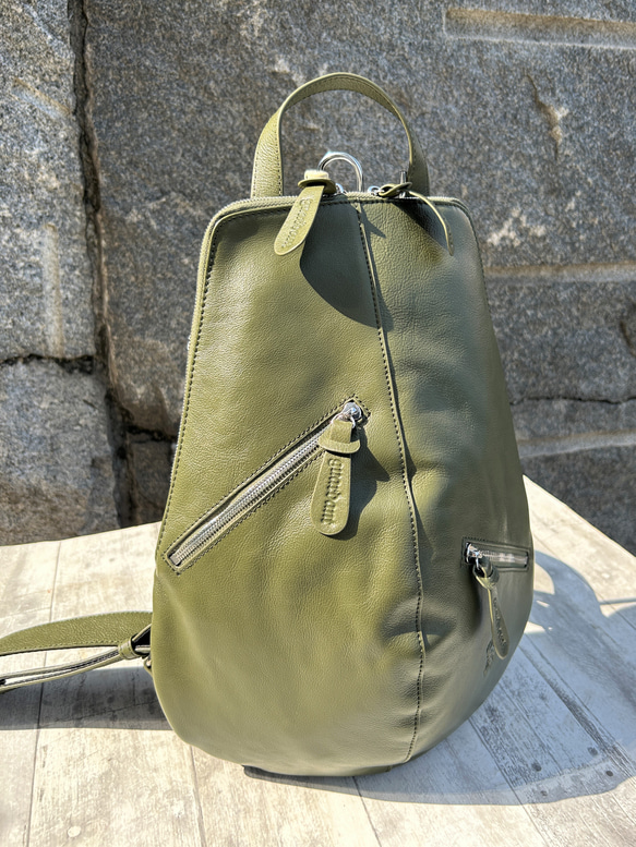 <50％OFFSALE>【カードケース付き カラフルビーンズリュックR 】レザーリュック（本革）GREEN 5枚目の画像