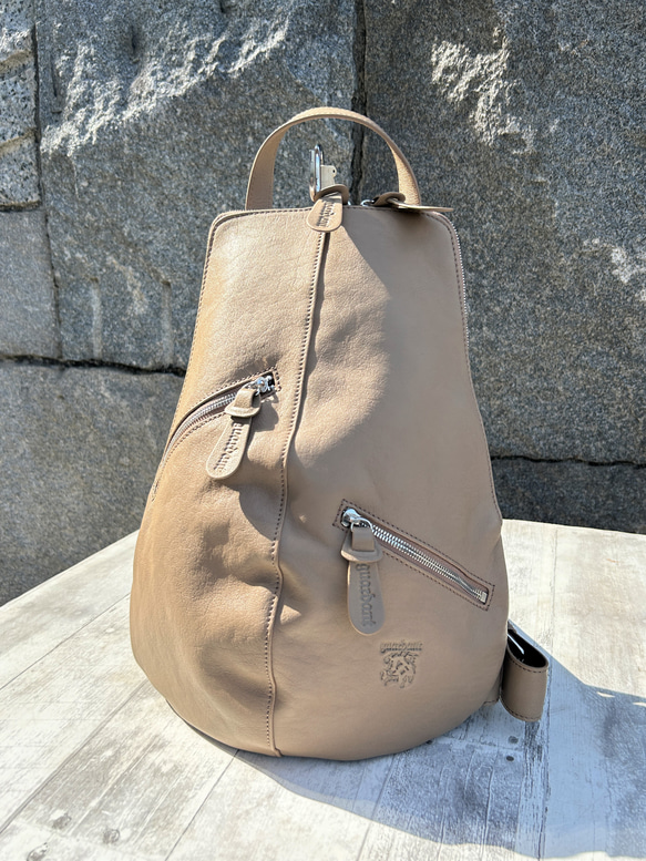 <50%OFFSALE> 【カードケース付き カラフルビーンズリュックR 】レザーリュック（本革）BEIGE 5枚目の画像