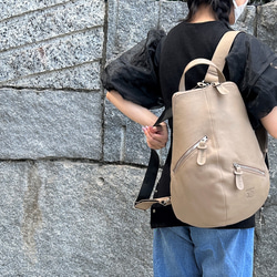 <50%OFFSALE> 【カードケース付き カラフルビーンズリュックR 】レザーリュック（本革）BEIGE 15枚目の画像