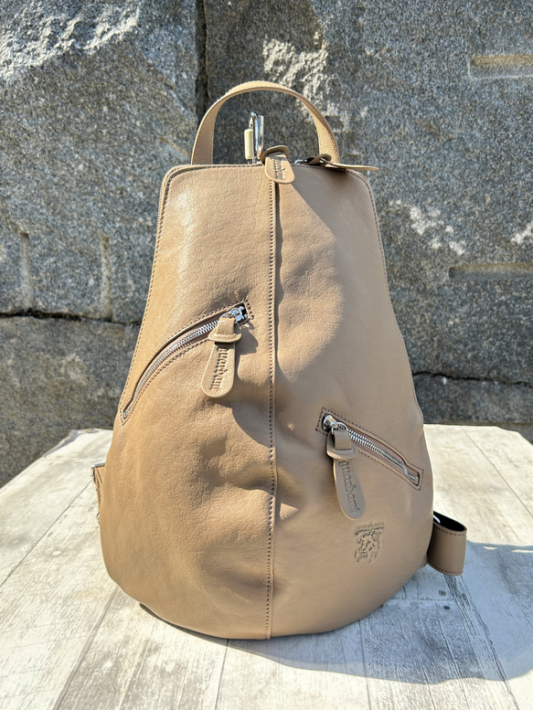 <50%OFFSALE> 【カードケース付き カラフルビーンズリュックR 】レザーリュック（本革）BEIGE 6枚目の画像