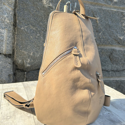 <50%OFFSALE> 【カードケース付き カラフルビーンズリュックR 】レザーリュック（本革）BEIGE 10枚目の画像