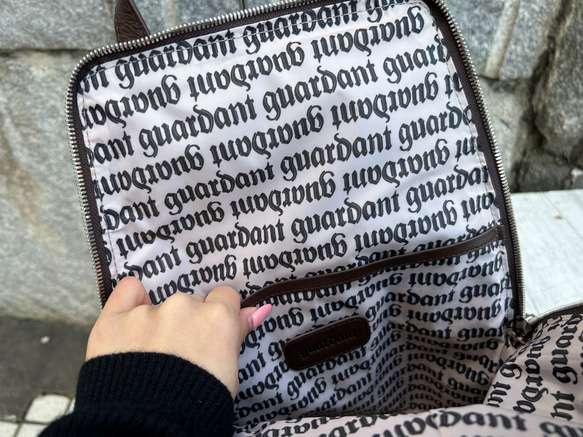 <50%OFFSALE> 【カードケース付き カラフルビーンズリュックR 】レザーリュック（本革）BEIGE 19枚目の画像