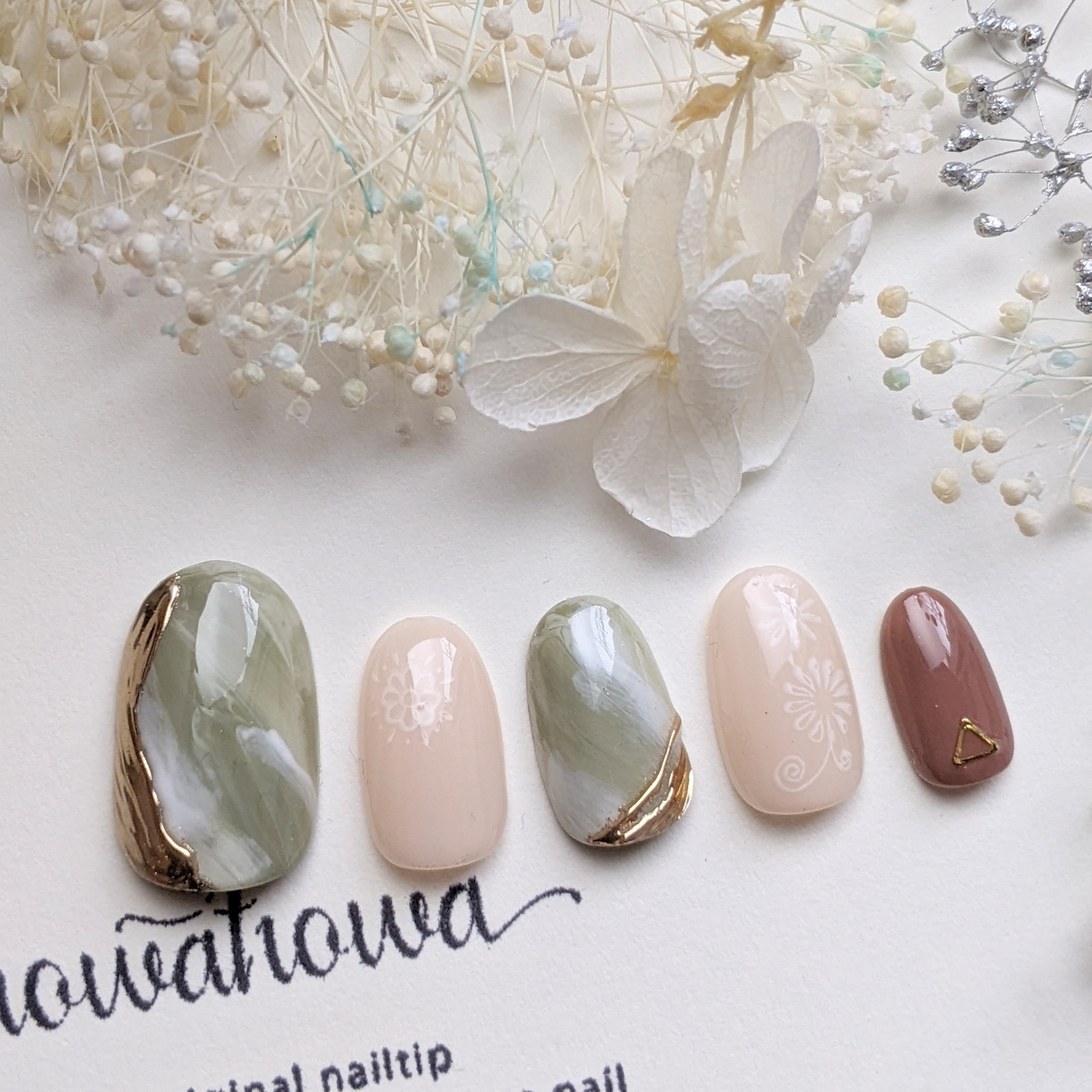 つけ爪 24枚 (抹茶Floral) 抹茶 ショート ネイルチップ 花 緑