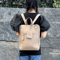 <50%OFFSALE>【カードケース付き コの字デザインジッパーリュックR】レザーリュック（本革）BEIGE 18枚目の画像
