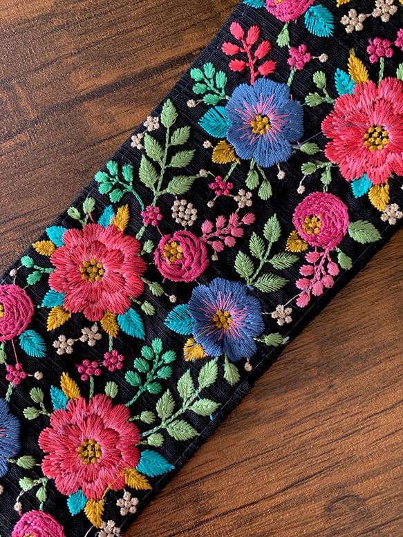 ５０ｃｍ～　インド刺繍リボン　３色　綿 5枚目の画像