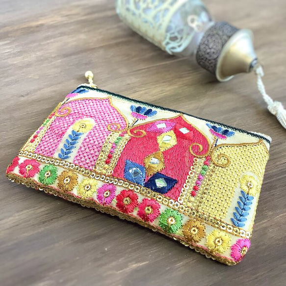 【マハラジャ】畳縁＆インド刺繍リボン　ぺたんこ　ミニポーチ　小銭入れ　カードケース　オリエンタル　キラキラ 1枚目の画像