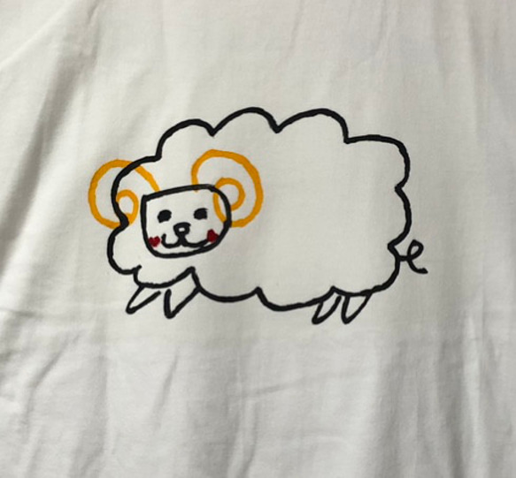 Tシャツ　ひつじ 1枚目の画像