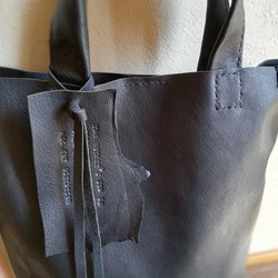 shoulder tote 　黒色　ピッグスキンレザー 6枚目の画像