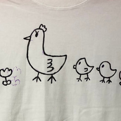 Tシャツ　鳥の親子 1枚目の画像