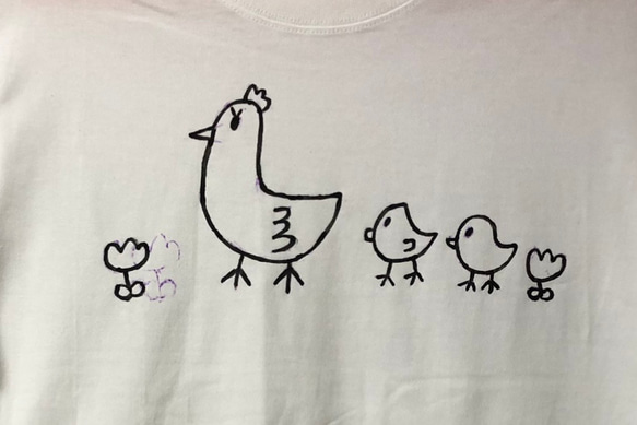 Tシャツ　鳥の親子 1枚目の画像