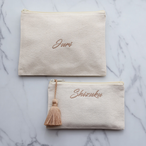 ポーチ】【イニシャル】A～Zまで オーダー 刺繍 化粧ポーチ