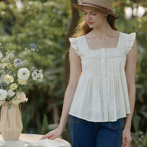 ジャガード生地 ノースリーブ ピンタック入りブラウス フリル タンク