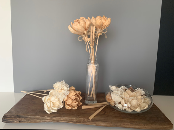 【リードスティック】香りを楽しむひのきのお花 ルームディフューザー アートフラワー 天然素材 エコなインテリア雑貨　蓮 3枚目の画像