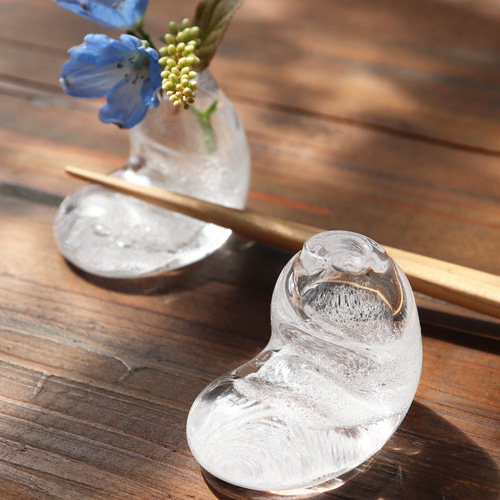 一輪挿し箸置き」季節の花を飾れるはしおき 吹きガラス 素朴 一輪挿し箸置き」季節の花を飾れるはしおき 吹きガラス 素朴