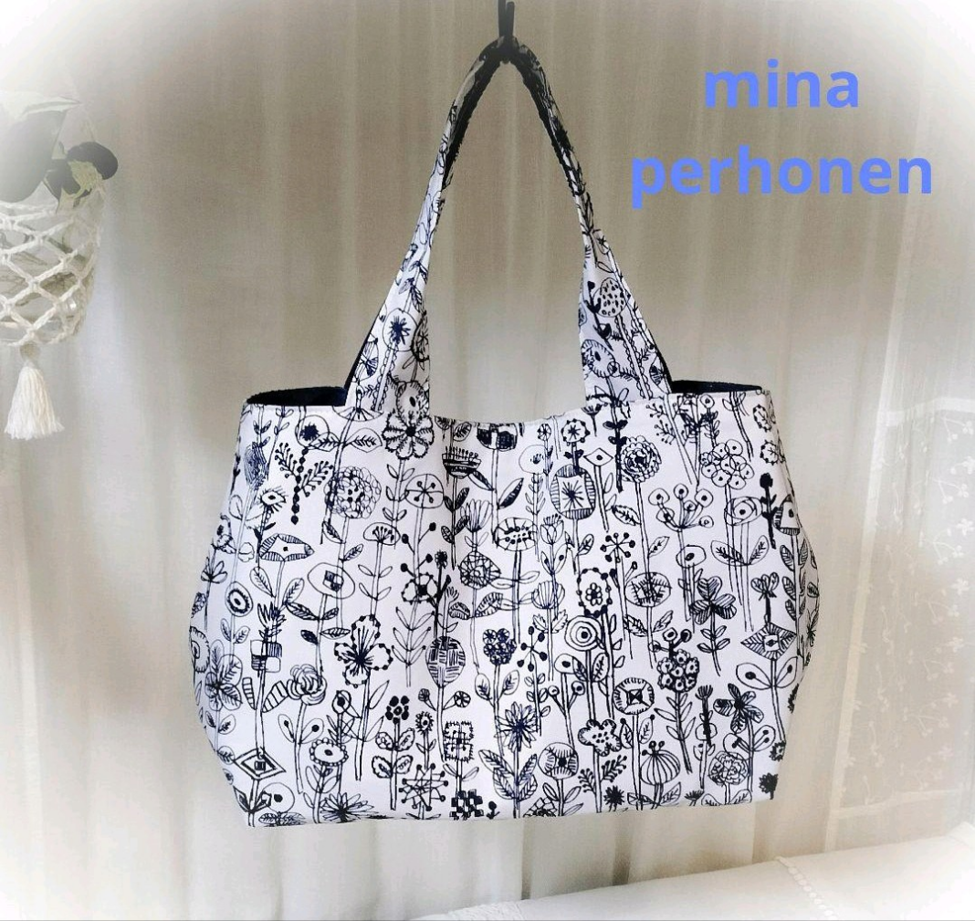 送料無料】mina perhonen letter of flowerトートバッグ トート 送料無料】mina perhonen letter of flowerトートバッグ トート