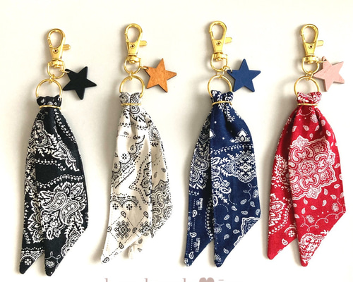 ❣️蘭❣️さま❤️ ウッドタグ タッセルチャーム