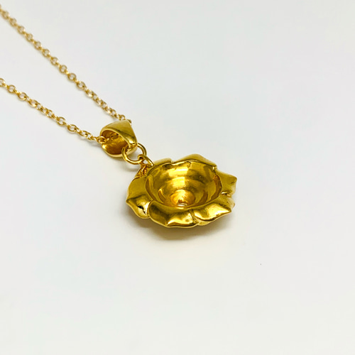 ★パリ発 Rouje★ MAMA ネックレス ペンダント バラ ロゴ GOLD ☆パリ発 Rouje☆ MAMA ネックレス ペンダント バラ ロゴ GOLD