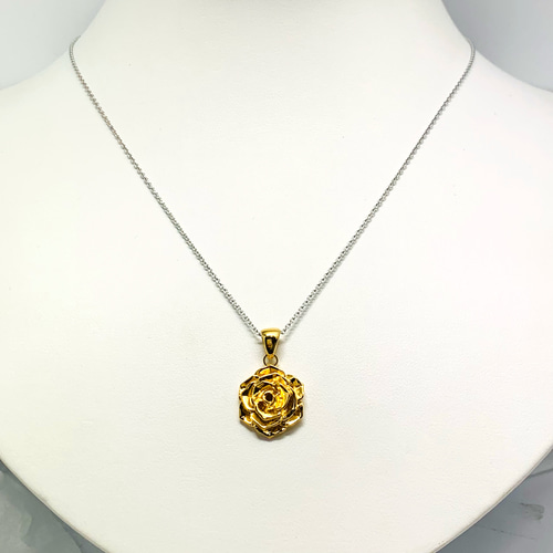 ローズゴールド　薔薇　ペンダント　キラキラ　ネックレス　50cm ブリンブリン 純金 24金 ネックレス ペンダント 40cm 3.2g バラ 薔薇 純金