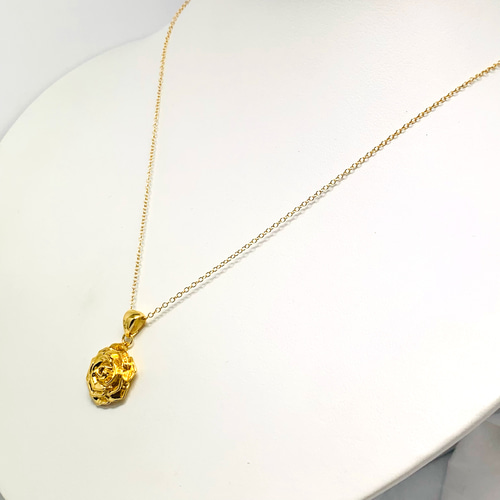 薔薇のペンダント 〜K24GP〜 ネックレス・ペンダント moon