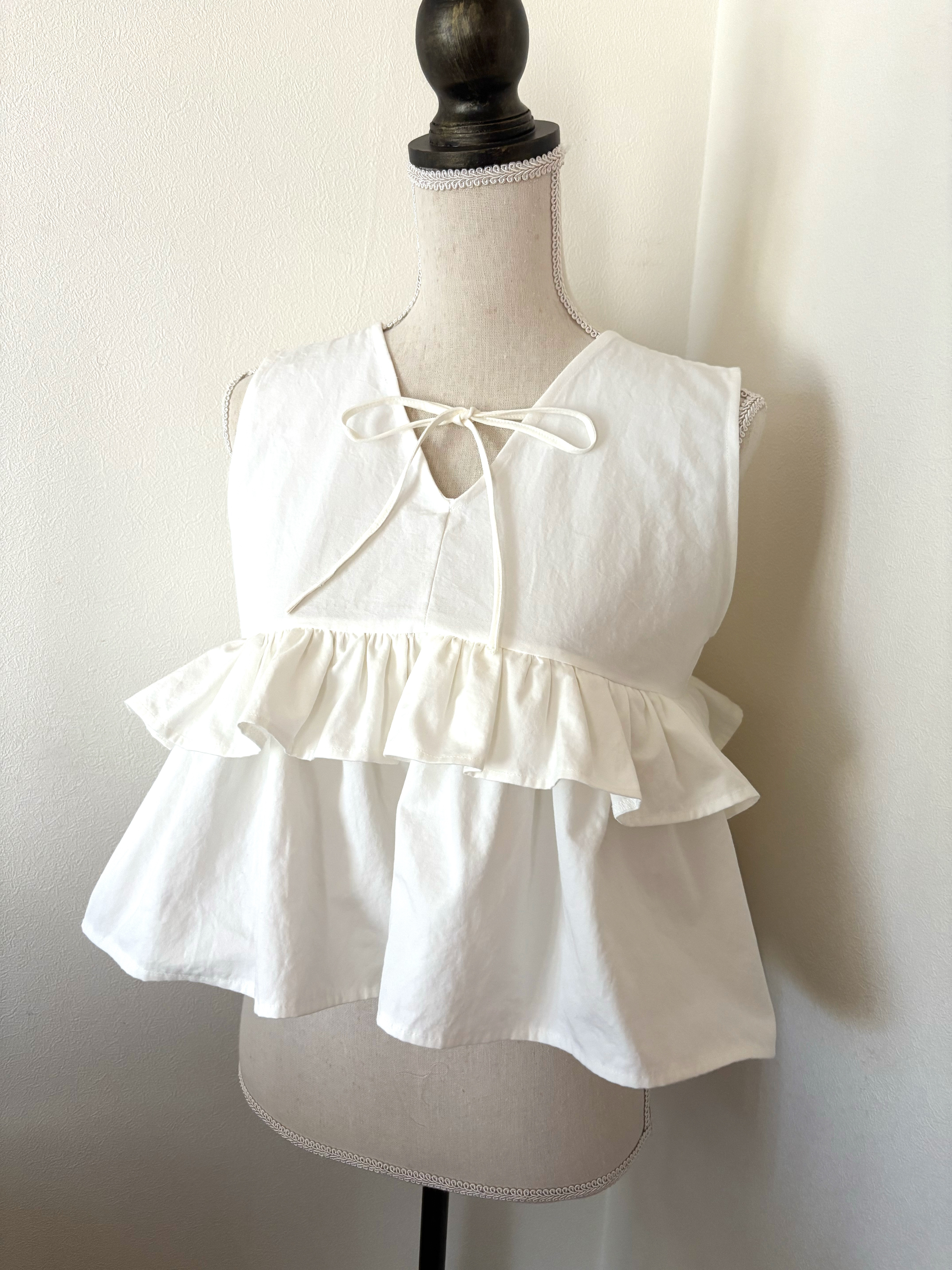 綿100%フリルブラウス　ノースリーブ　リンクコーデ　大人服　子供服　お揃い