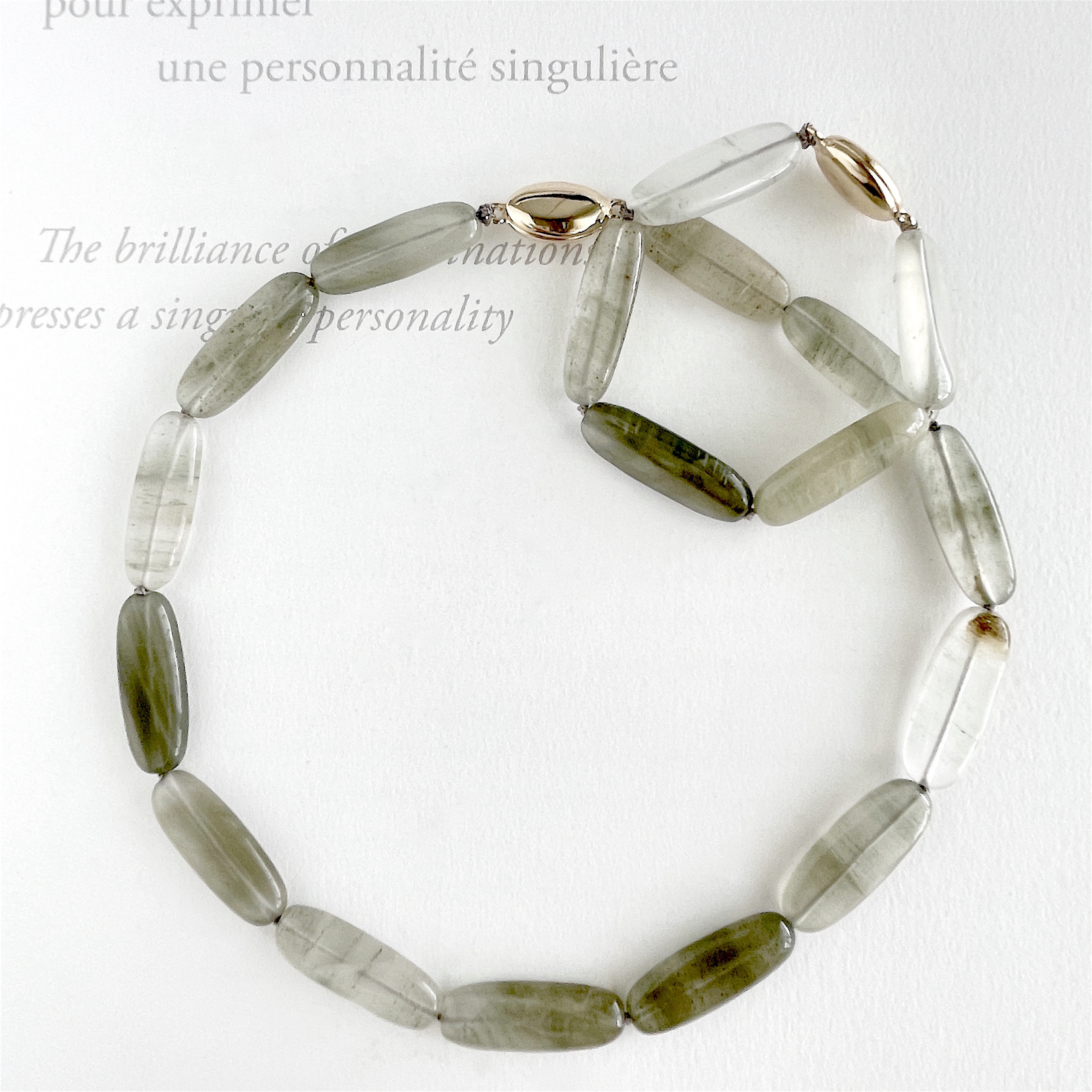 涼しげな石 ガーデンクォーツ レクタングル型　チョーカーネックレス　（再販）