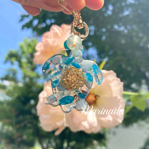 平和と幸せの象徴♡ホヌのラリマーミニオルゴナイト その他アート  