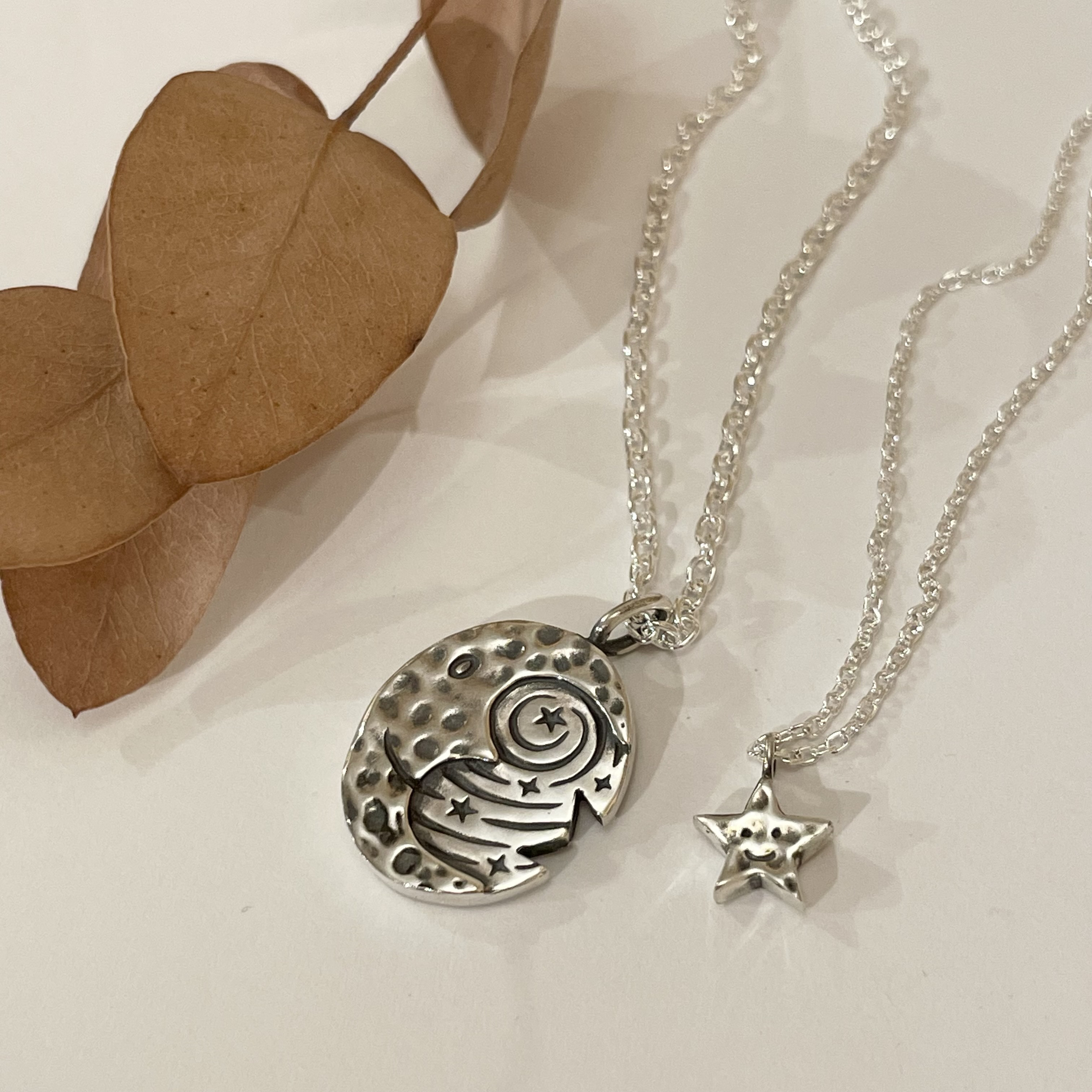 星見る二人　ペアペンダント　星月セット