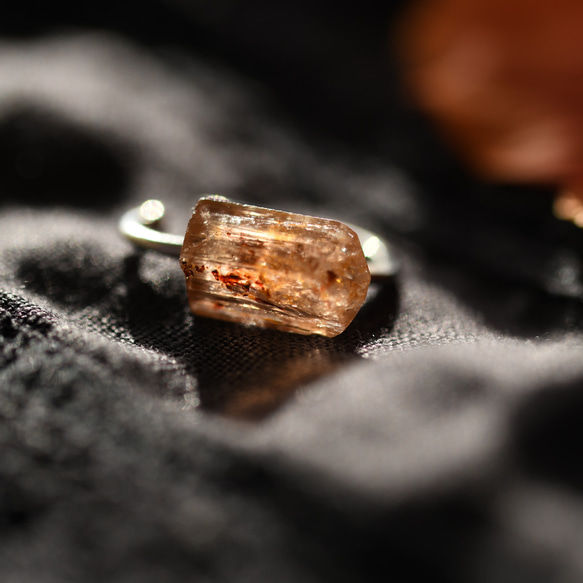 [026 罌粟系列] 帝國托帕石礦物寶石 SV925 耳夾天然石材配件 第2張的照片