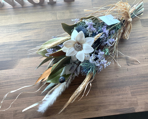 ラフィアリボンのナチュラルドライフラワースワッグ ドライフラワー