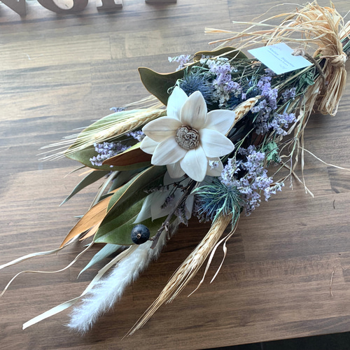 ラフィアリボンのナチュラルドライフラワースワッグ ドライフラワー