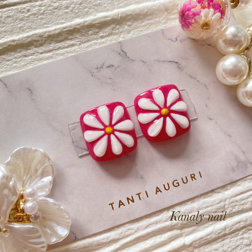 現品発送】フットネイル ピンク ぷっくりフラワー ネイルチップ ネイル