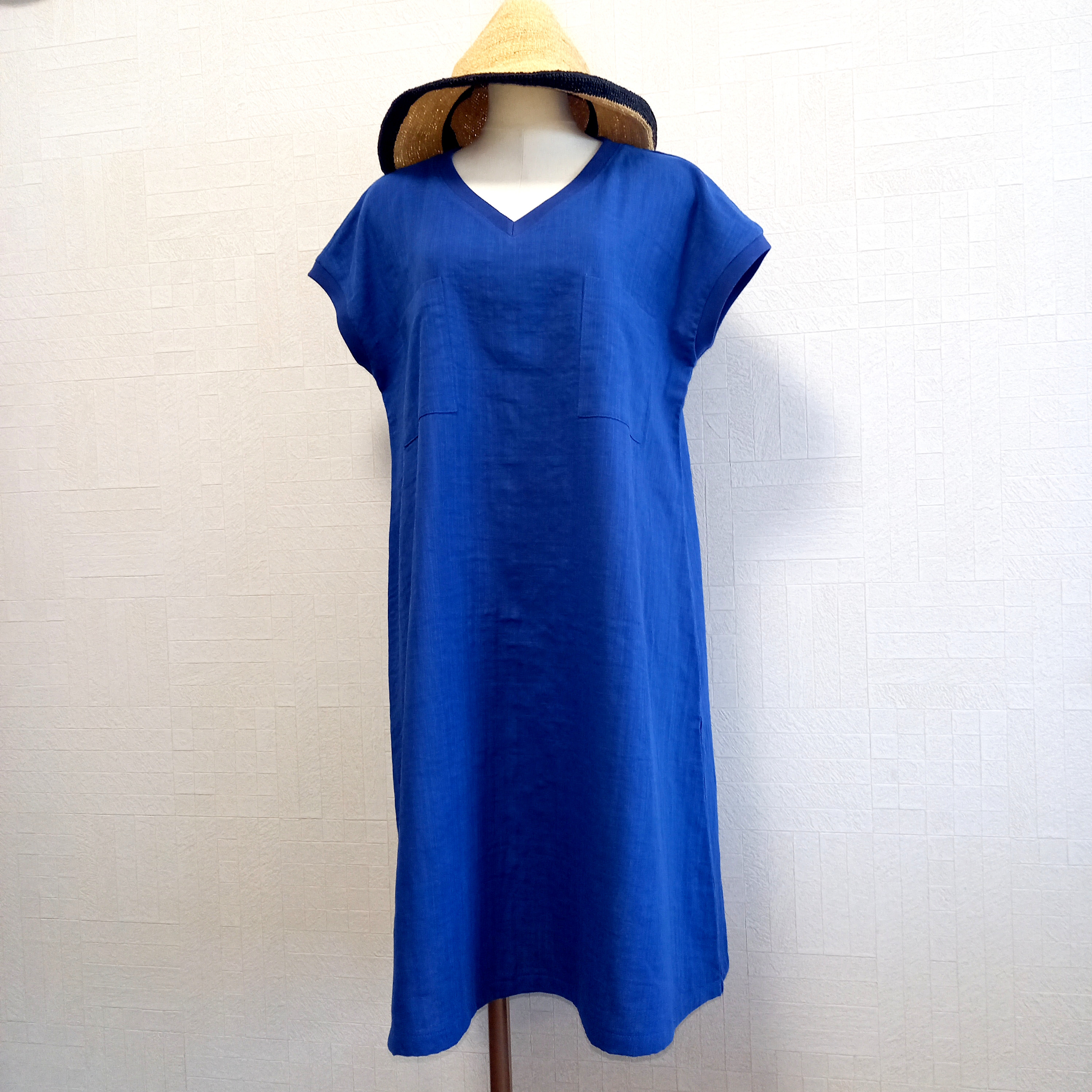 ダブルガーゼとリブ地のコンビ　フレンチスリーブAラインチュニック(ブルー)