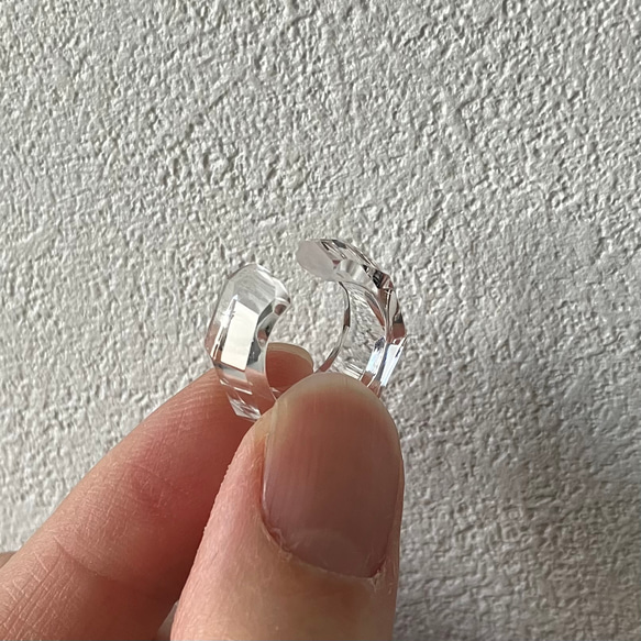 水晶のイヤーカフmini 3枚目の画像