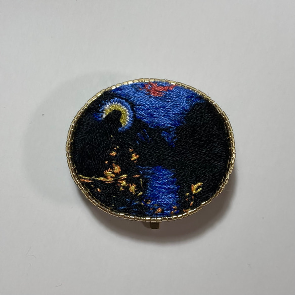 りーさまオーダー品】ルドン「後光を帯びた聖母マリア」の手刺繍ポニー 