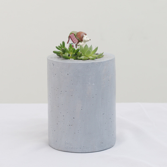 ミニプランター 可愛い植木鉢 小型 卓上用 多肉植物用 かわいいハリネズミ花器 観葉植物用 フラワーポット 2枚目の画像