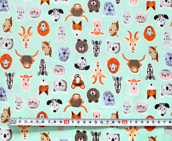 カットクロス Windham Fabrics A is for Animals Friendly Faces Green 3枚目の画像